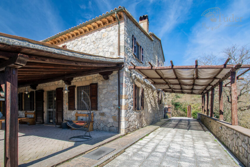 Casale ristrutturato in vendita a Orvieto